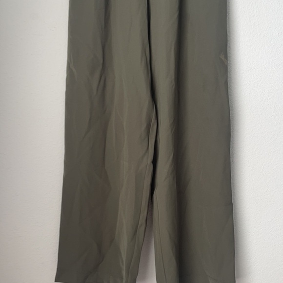 Lululemon Noir Pant Dark Olive size 6 - Picture 7 of 16
